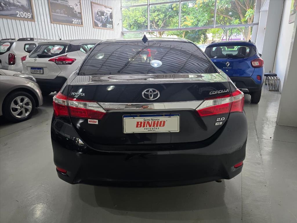 TOYOTA Corolla - Foto