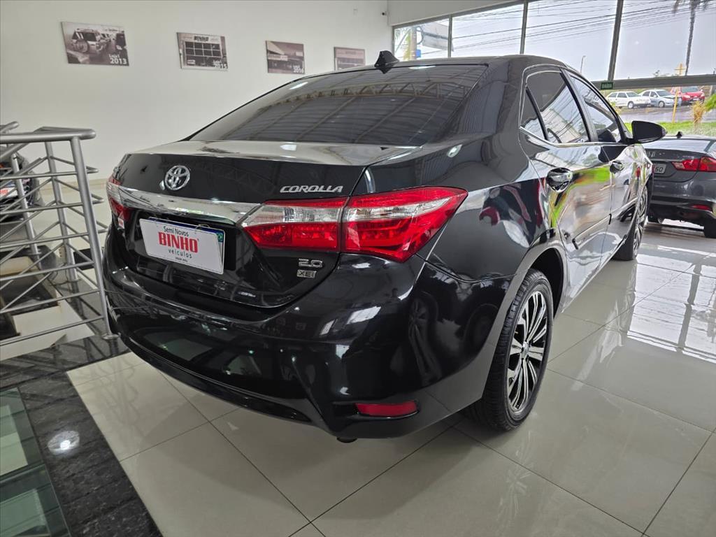 TOYOTA Corolla - Foto
