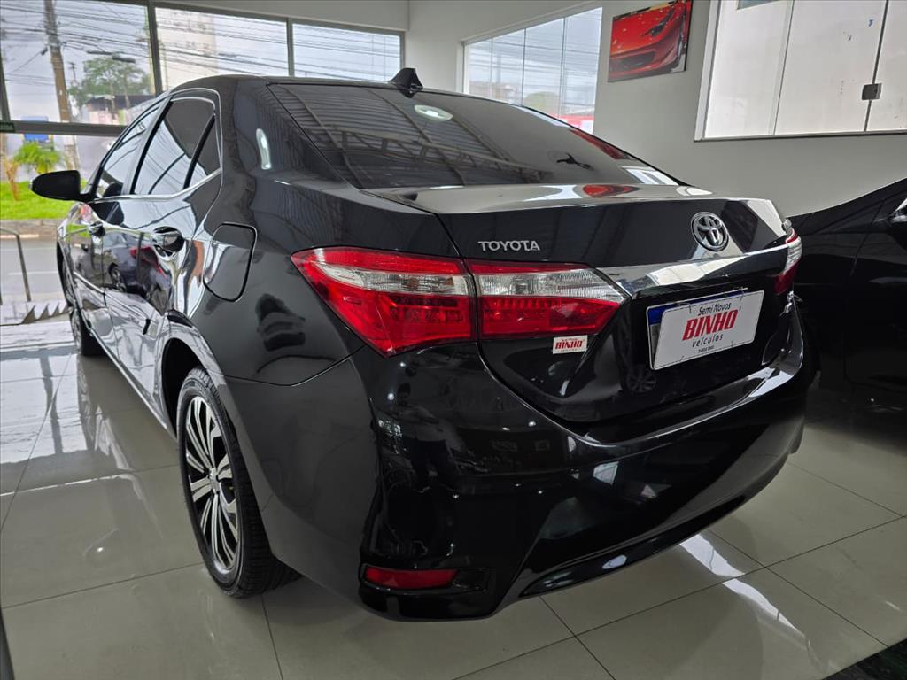 TOYOTA Corolla - Foto