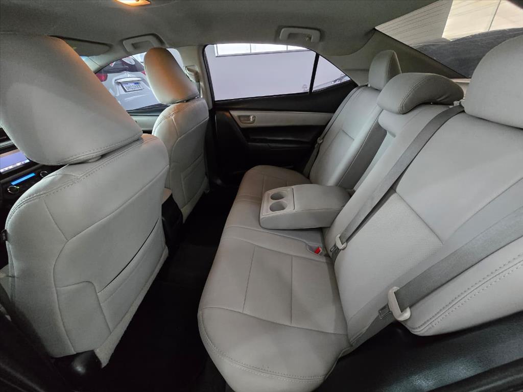 TOYOTA Corolla - Foto