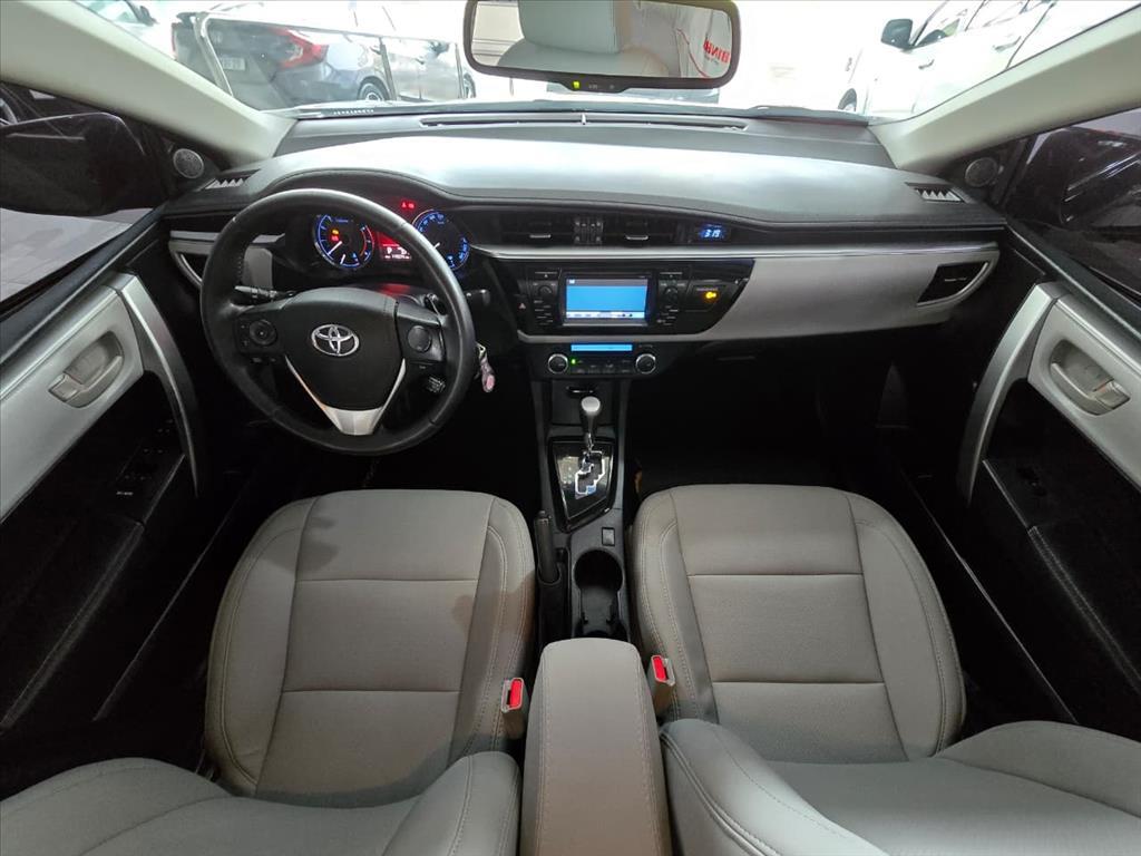 TOYOTA Corolla - Foto