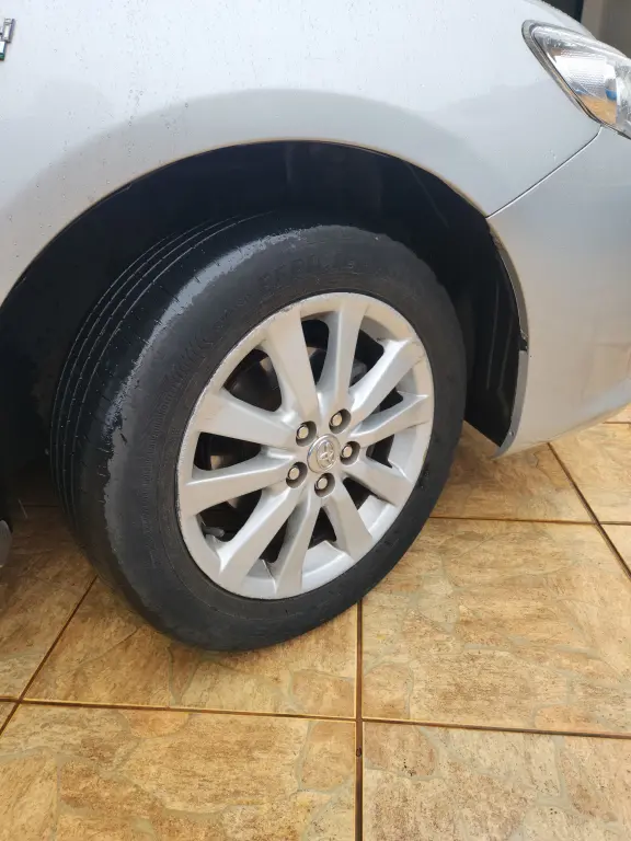 TOYOTA Corolla - Foto