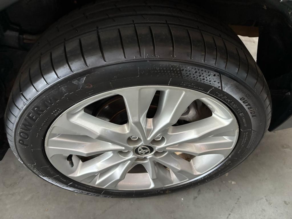 TOYOTA Corolla - Foto