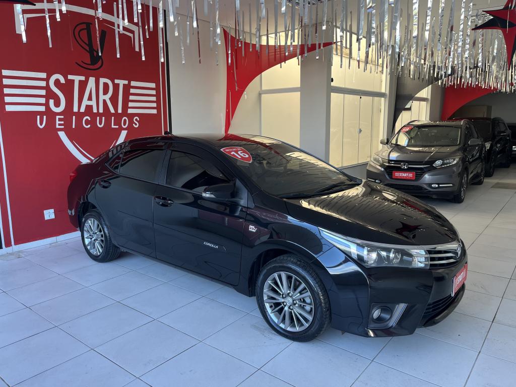 TOYOTA Corolla - Foto