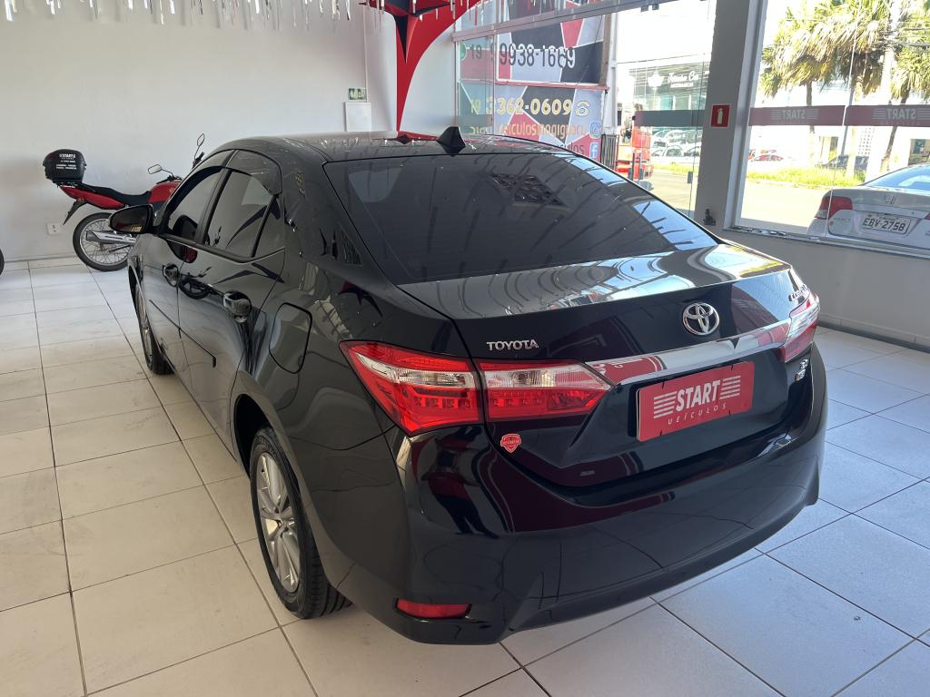 TOYOTA Corolla - Foto