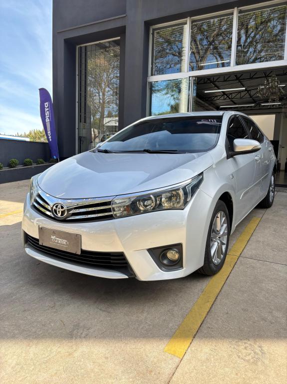 TOYOTA Corolla - Foto