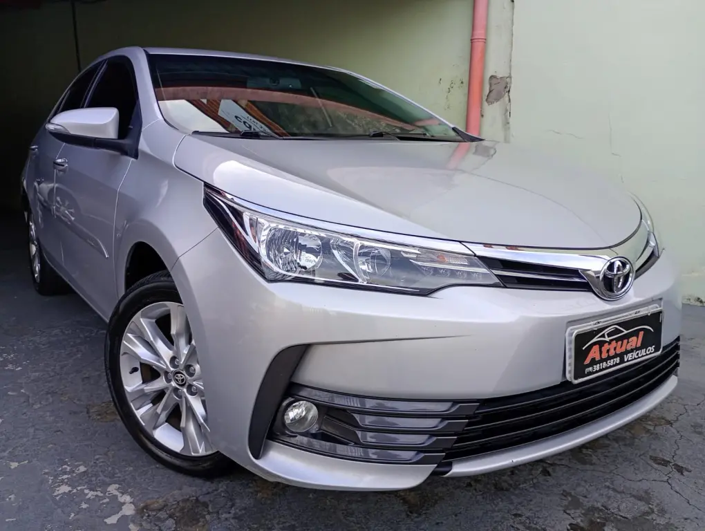 TOYOTA Corolla - Foto