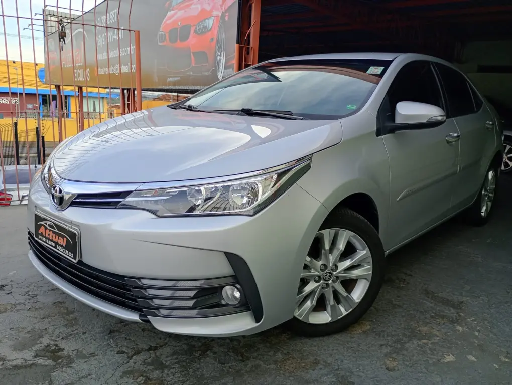TOYOTA Corolla - Foto