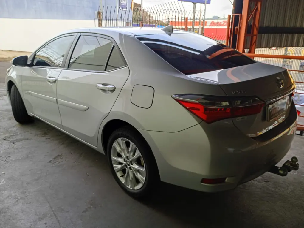 TOYOTA Corolla - Foto