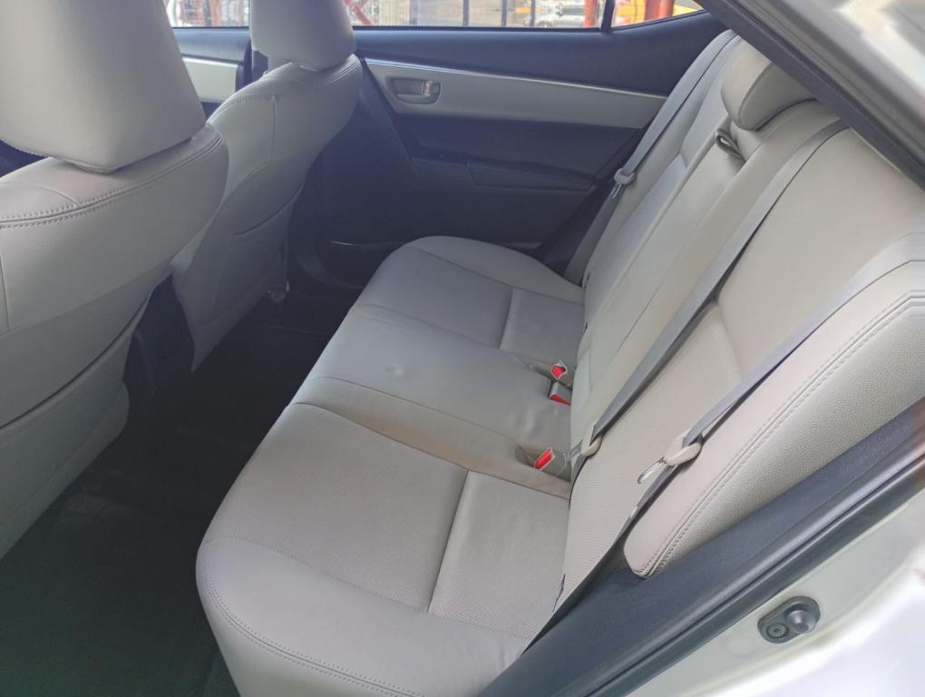 TOYOTA Corolla - Foto