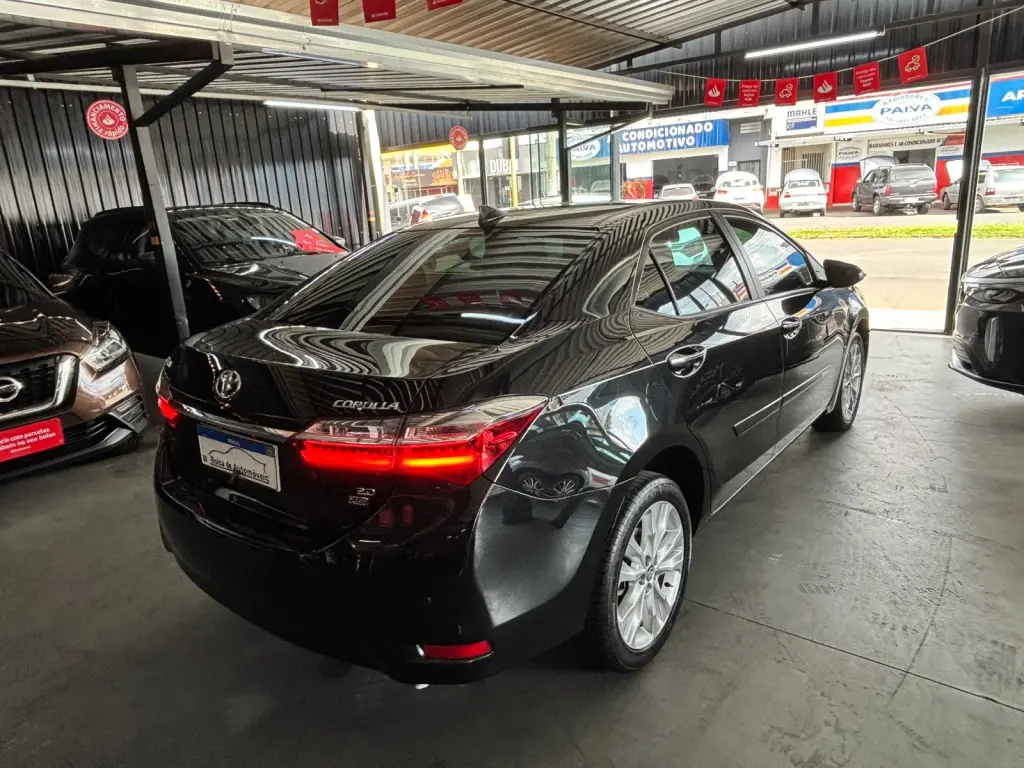TOYOTA Corolla - Foto