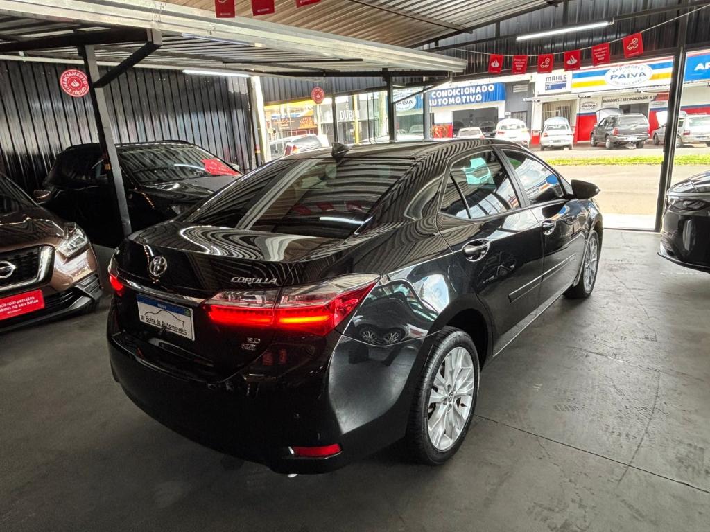 TOYOTA Corolla - Foto
