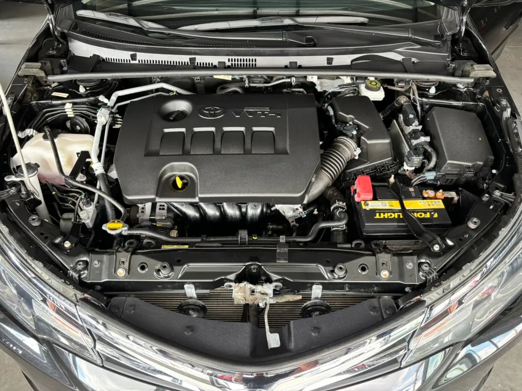 TOYOTA Corolla - Foto