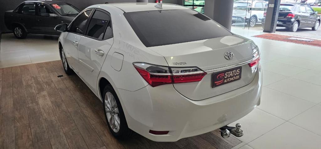 TOYOTA Corolla - Foto