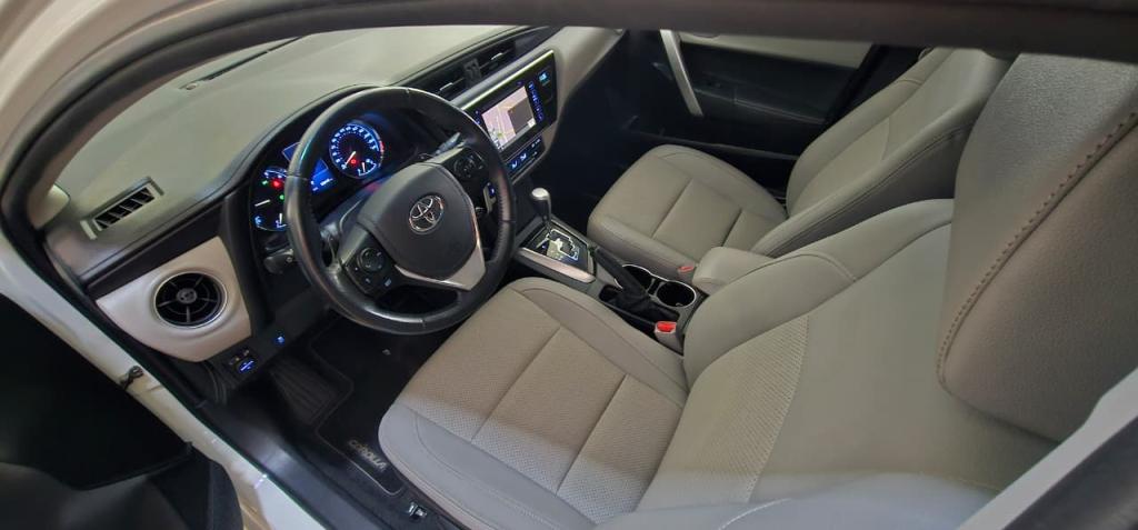 TOYOTA Corolla - Foto