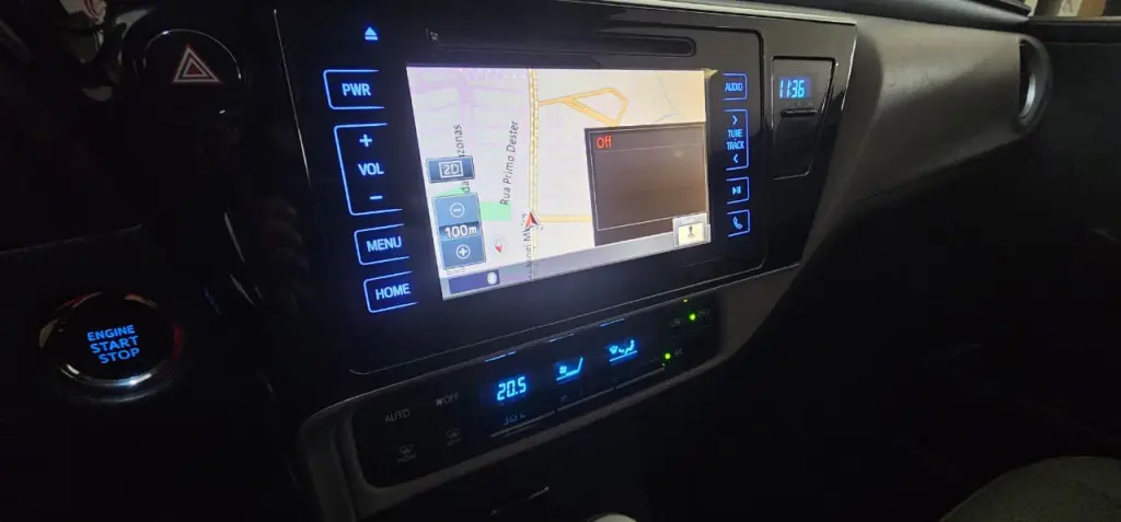 TOYOTA Corolla - Foto