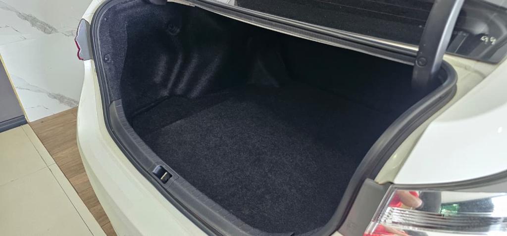 TOYOTA Corolla - Foto