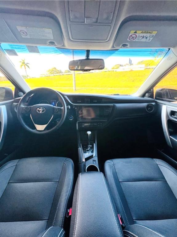 TOYOTA Corolla - Foto