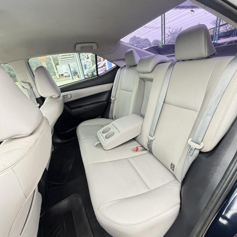 TOYOTA Corolla - Foto