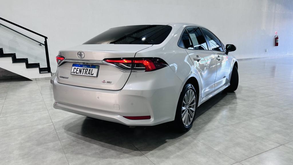 TOYOTA Corolla - Foto