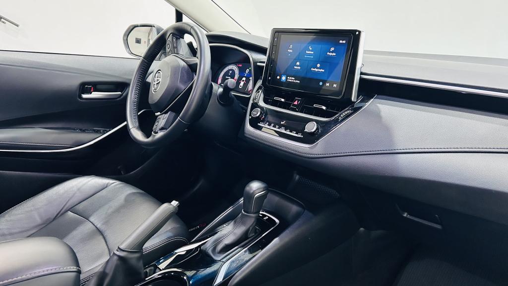 TOYOTA Corolla - Foto