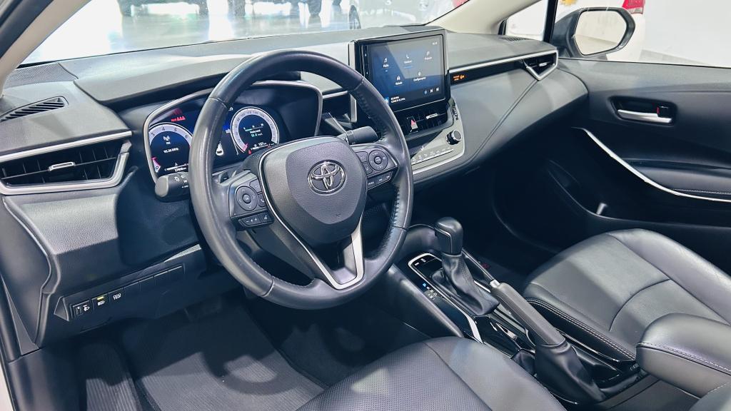 TOYOTA Corolla - Foto