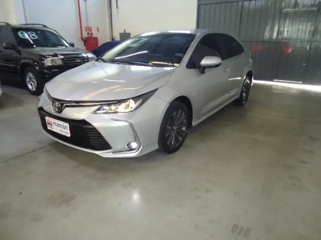 TOYOTA Corolla - Foto