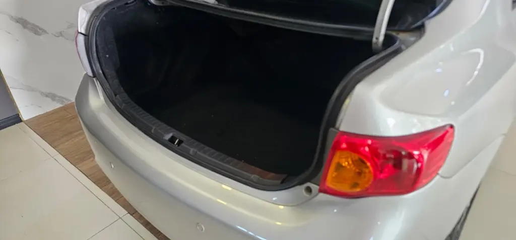 TOYOTA Corolla - Foto