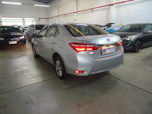 TOYOTA Corolla - Foto