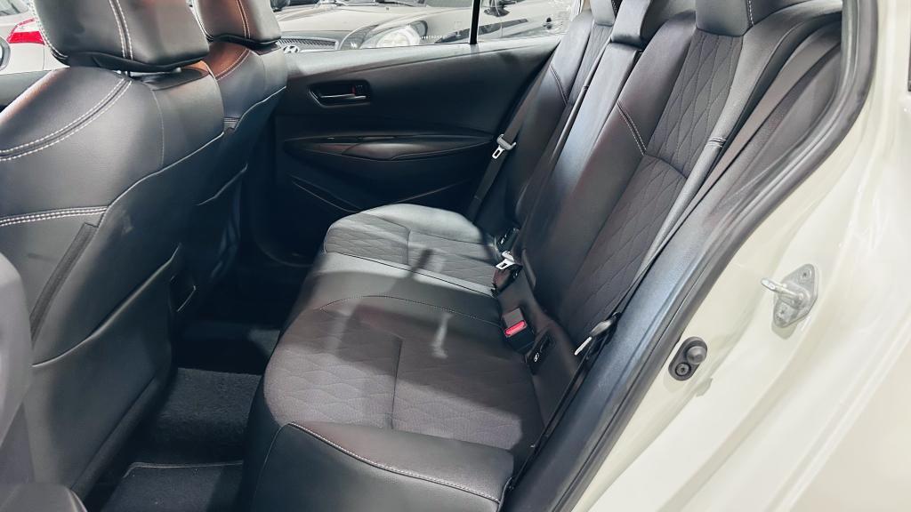TOYOTA Corolla - Foto