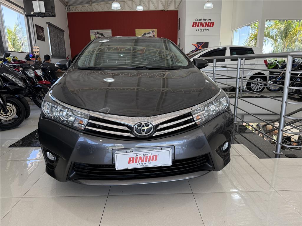 TOYOTA Corolla - Foto