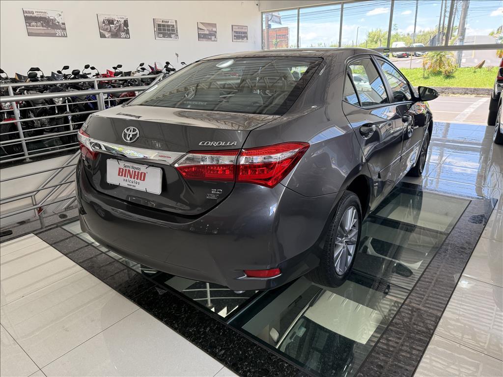 TOYOTA Corolla - Foto