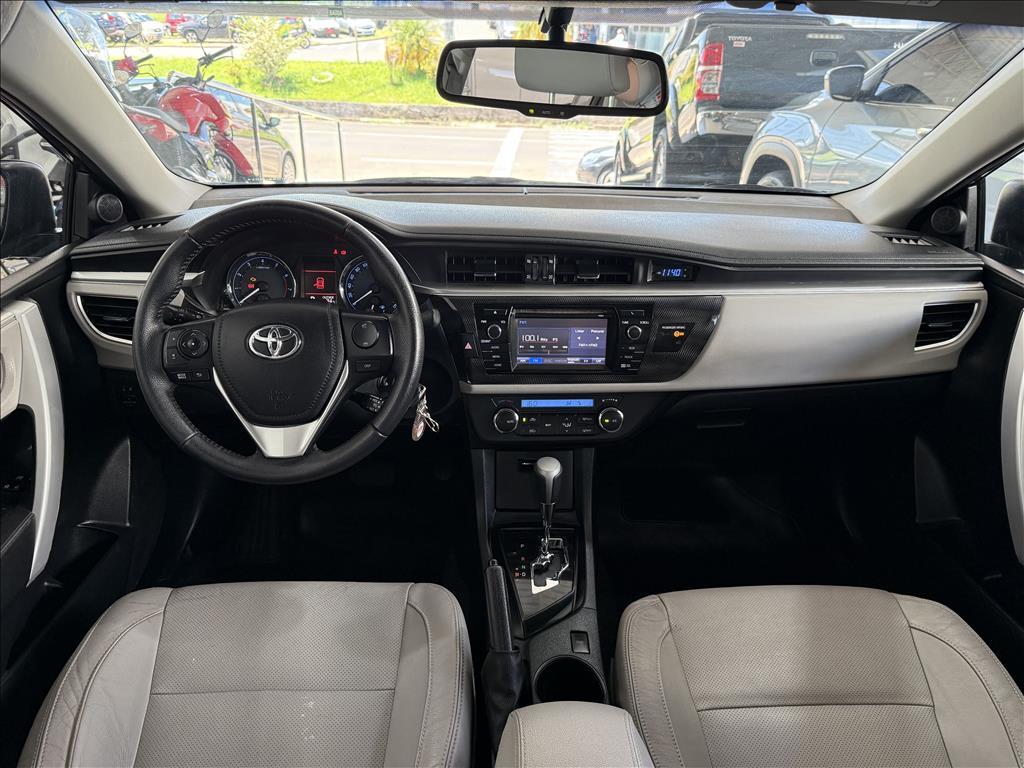 TOYOTA Corolla - Foto