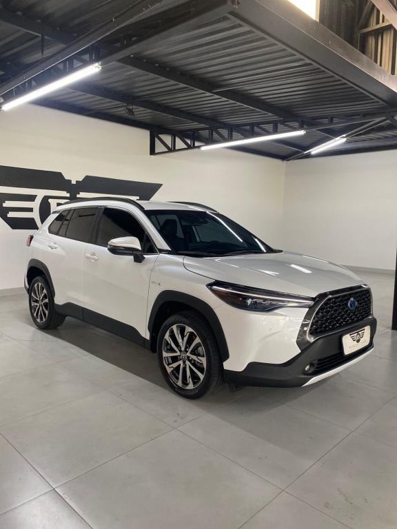 TOYOTA Corolla Cross - Foto