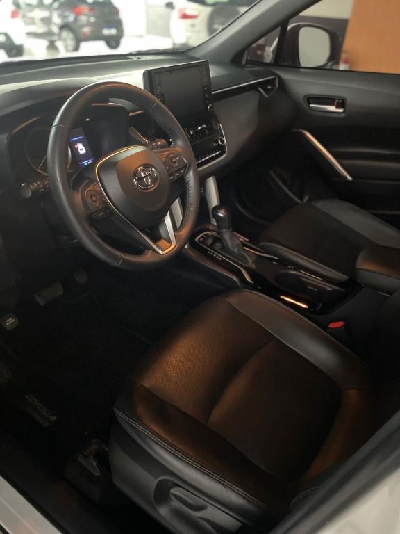 TOYOTA Corolla Cross - Foto