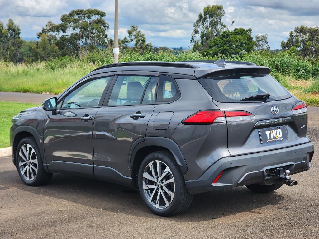 TOYOTA Corolla Cross - Foto