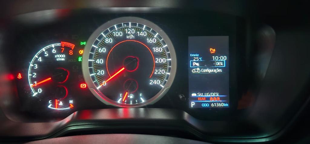 TOYOTA Corolla Cross - Foto