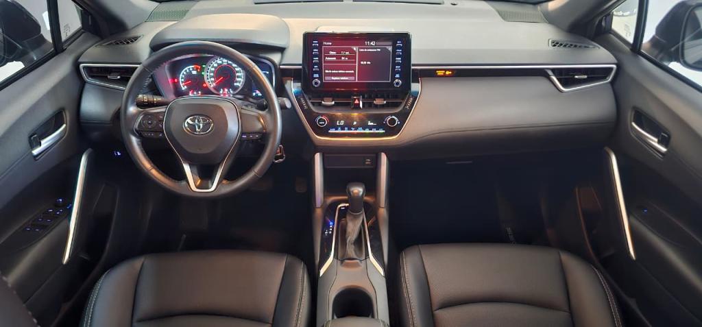 TOYOTA Corolla Cross - Foto