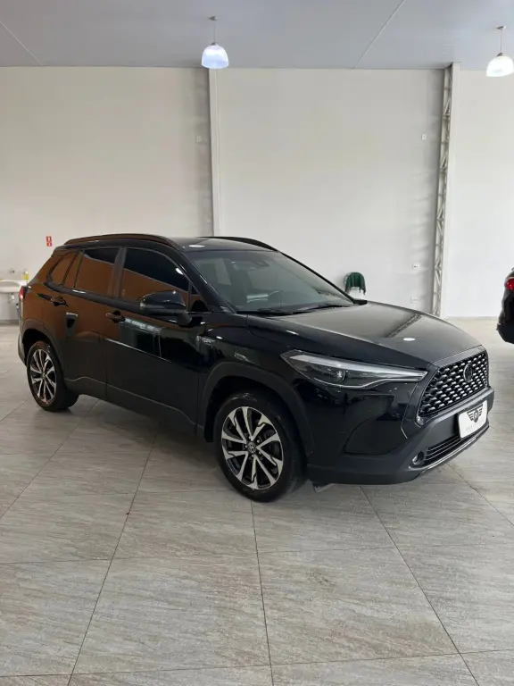 TOYOTA Corolla Cross - Foto