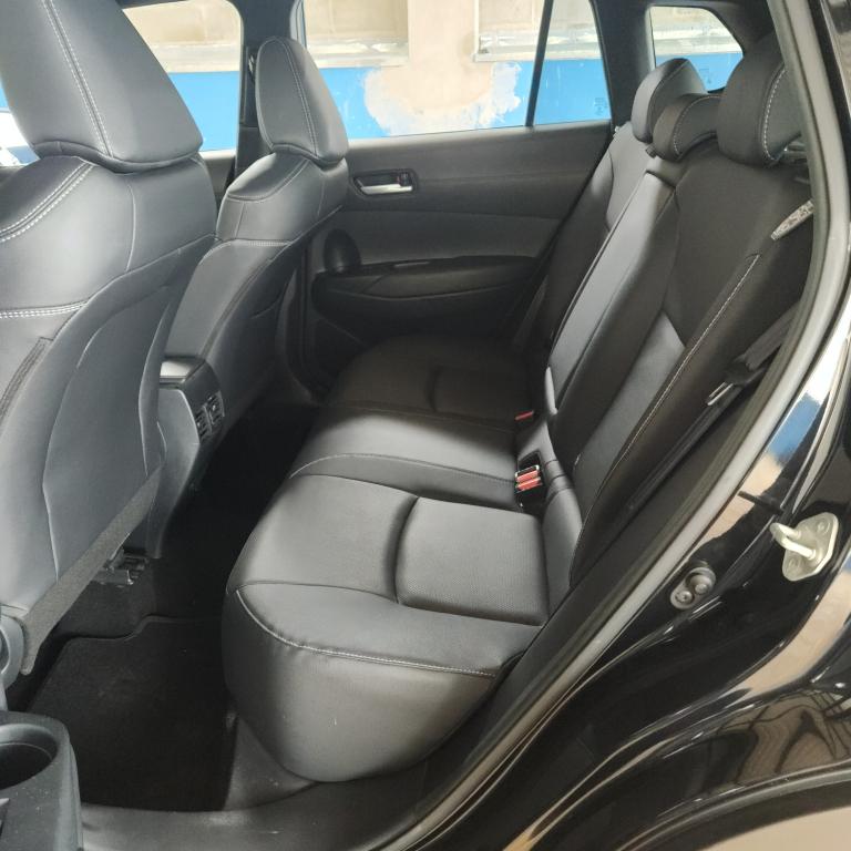 TOYOTA Corolla Cross - Foto
