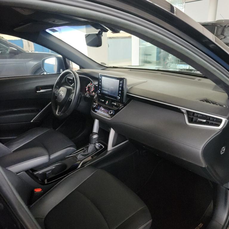 TOYOTA Corolla Cross - Foto