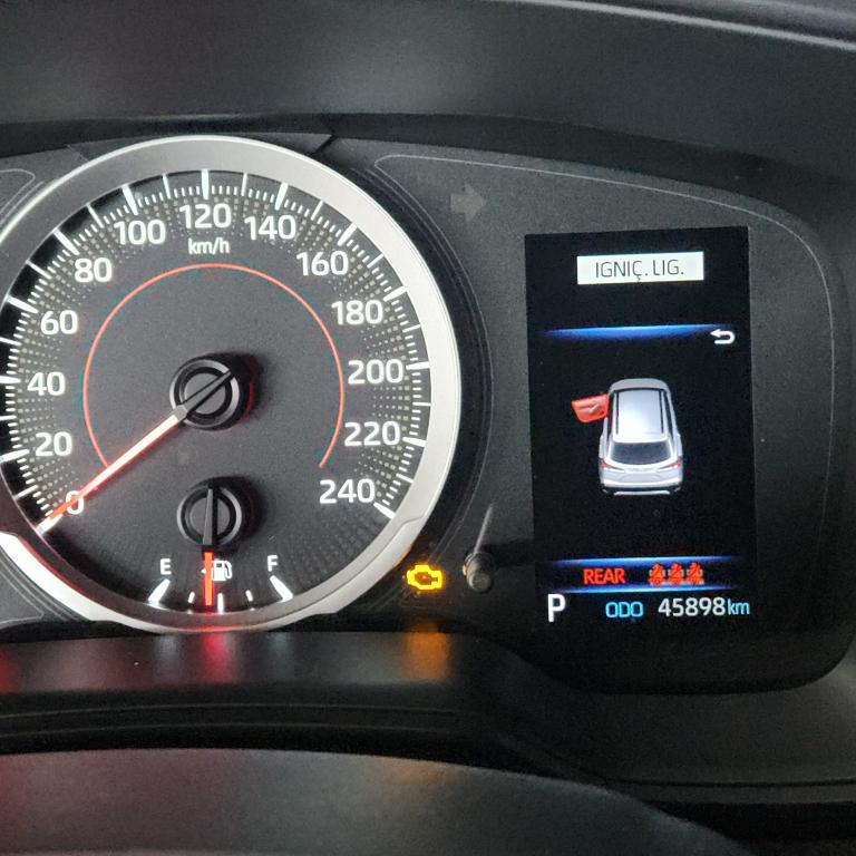 TOYOTA Corolla Cross - Foto
