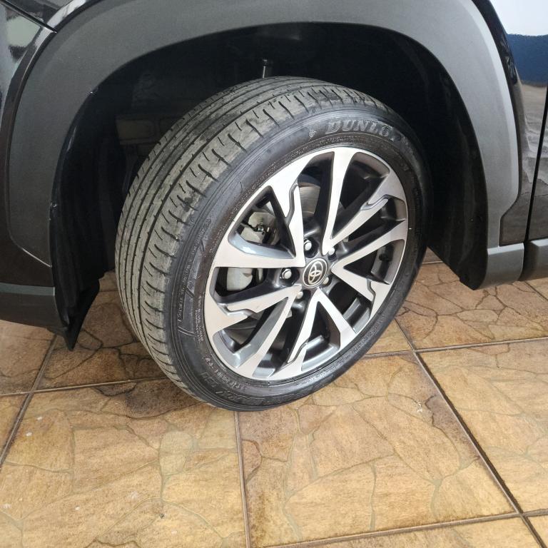 TOYOTA Corolla Cross - Foto
