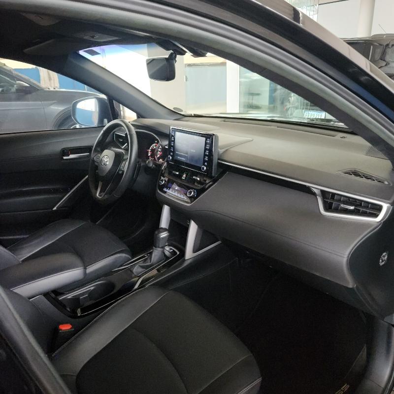 TOYOTA Corolla Cross - Foto