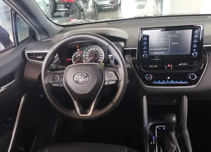 TOYOTA Corolla Cross - Foto