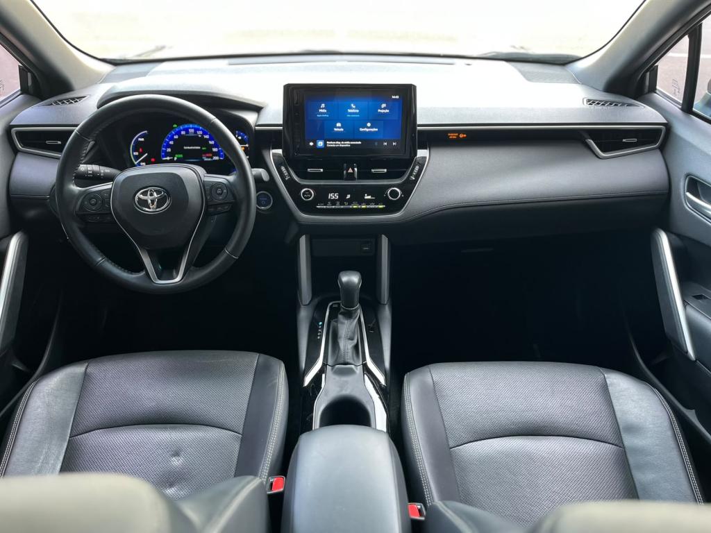 TOYOTA Corolla Cross - Foto