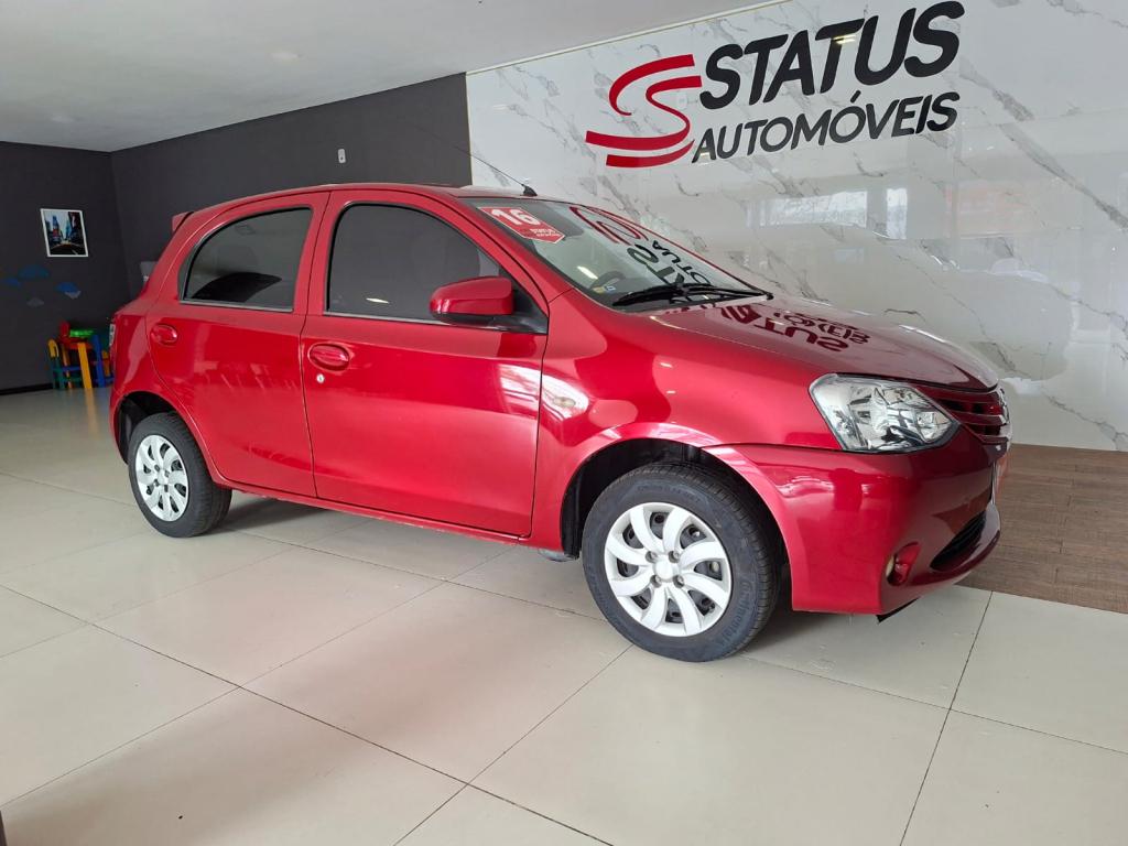 TOYOTA Etios Hatch