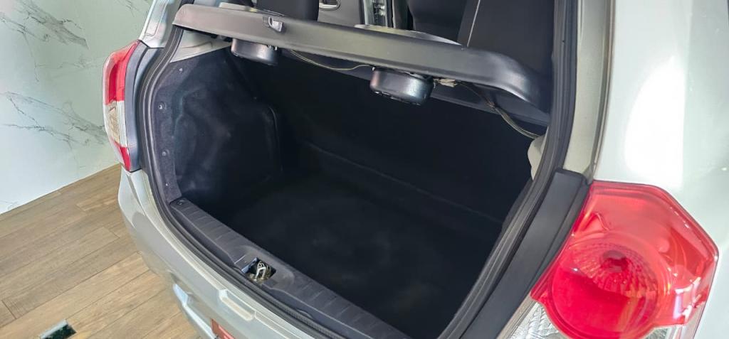 TOYOTA Etios Hatch - Foto