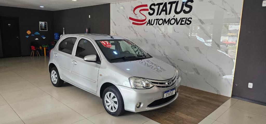 TOYOTA Etios Hatch