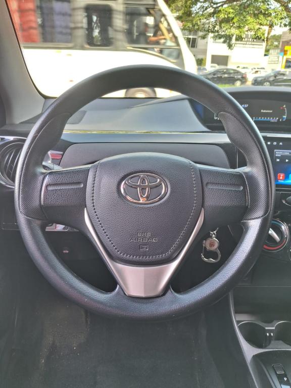 TOYOTA Etios Sedan - Foto